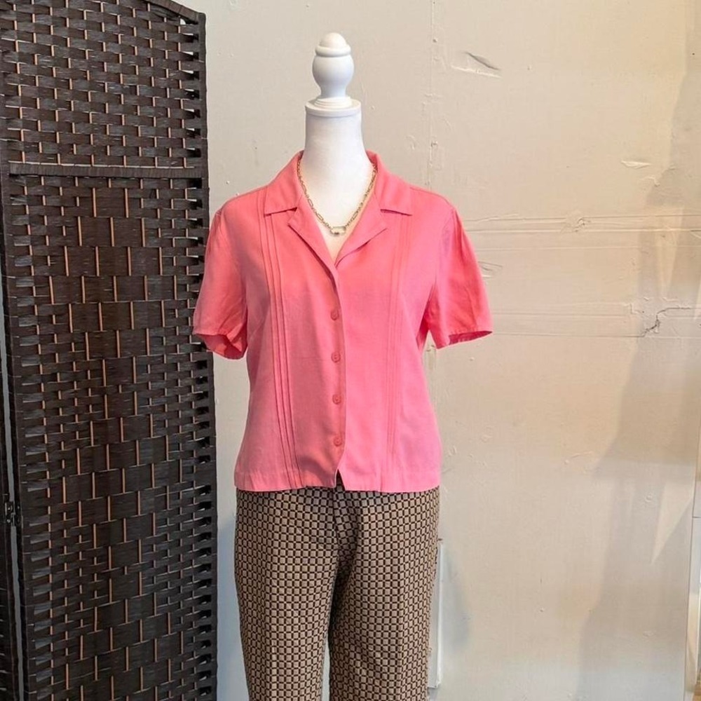 Women's Sag Harbor Petite Vintage 90's Pink Button up V-Neck Top Size PS